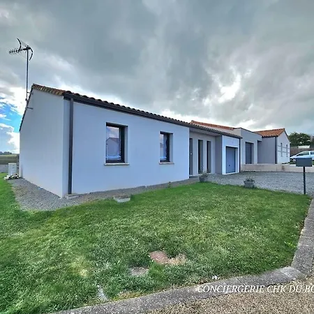 Tatil Evi L'al'oe - 2kms Du Puy Dufou